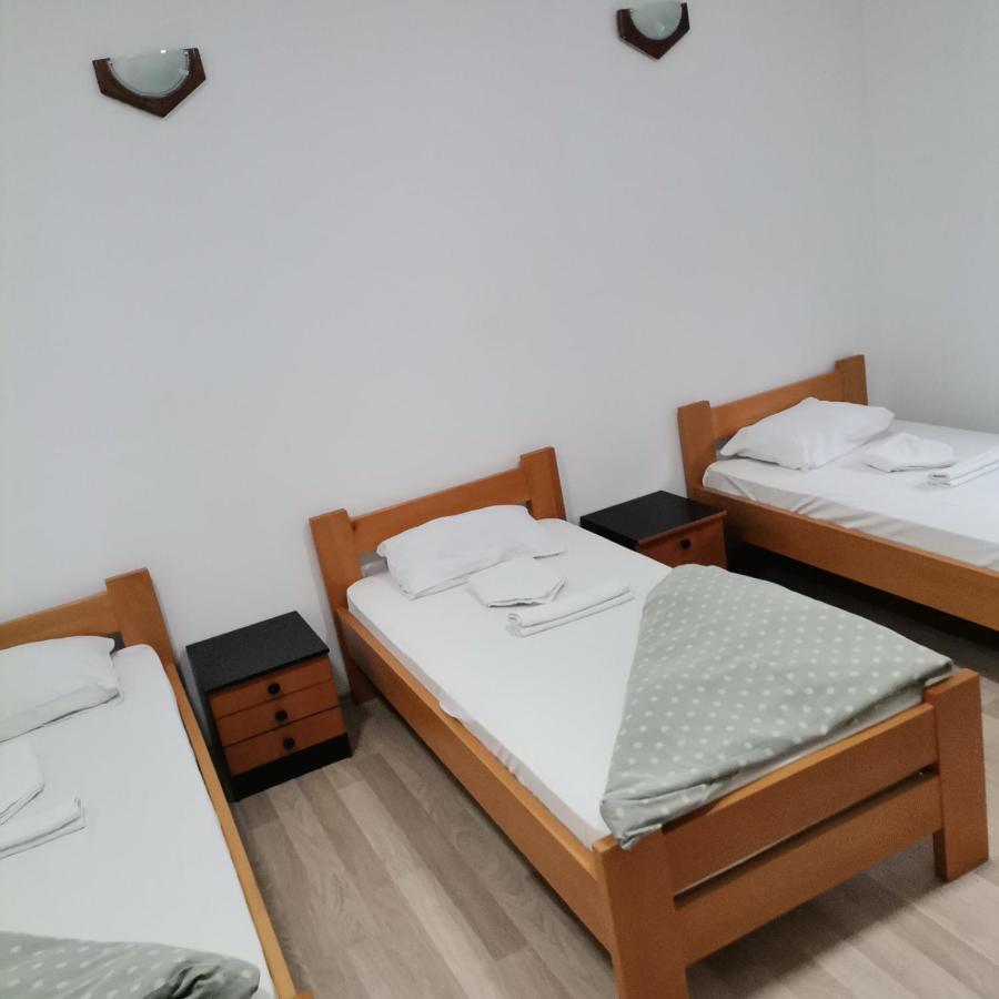 杜加酒店 诺威萨 外观 照片